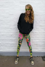 Full Bloom Floral Pattern Leggings